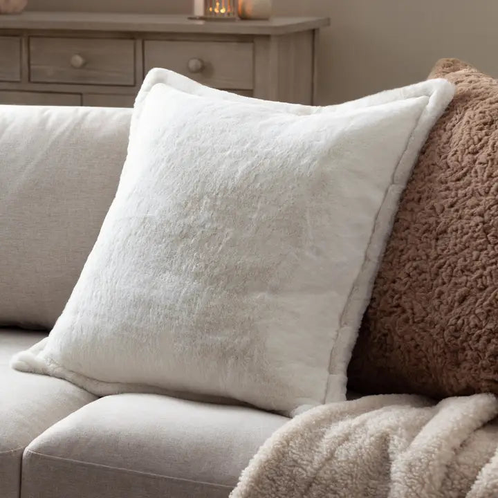 Kallu Faux Fur Cushion Cover Ecru / 45x45