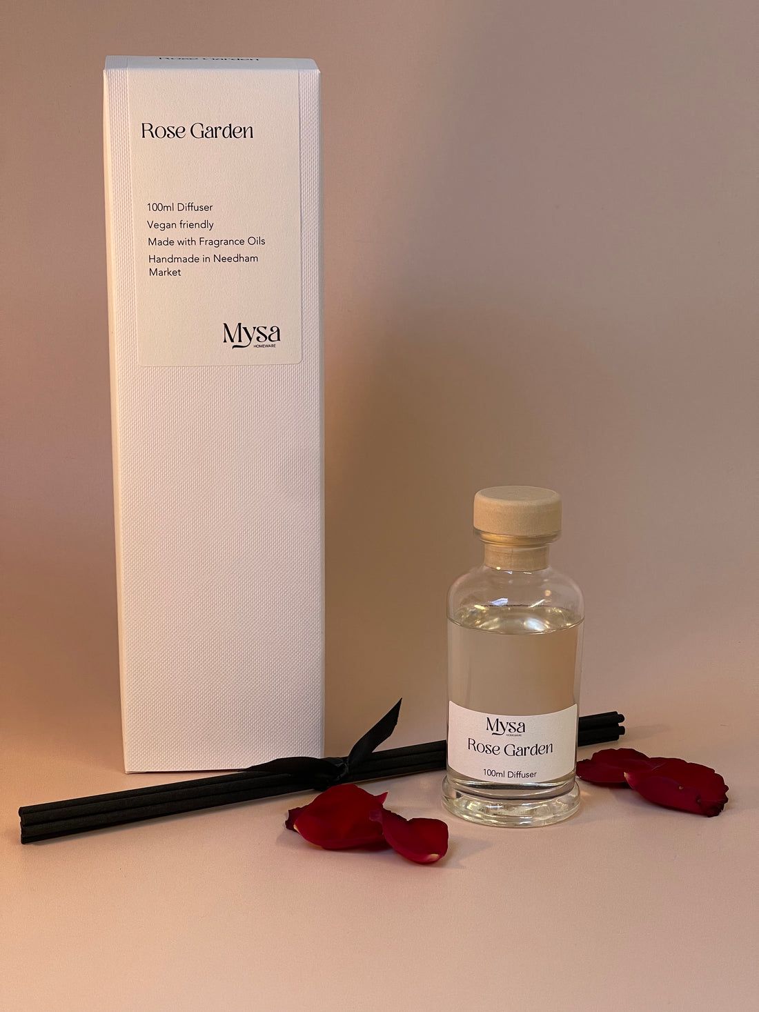 Rose Garden luxury reed diffuser in gift box, featuring a vegan base oil infused with English roses fragrance.