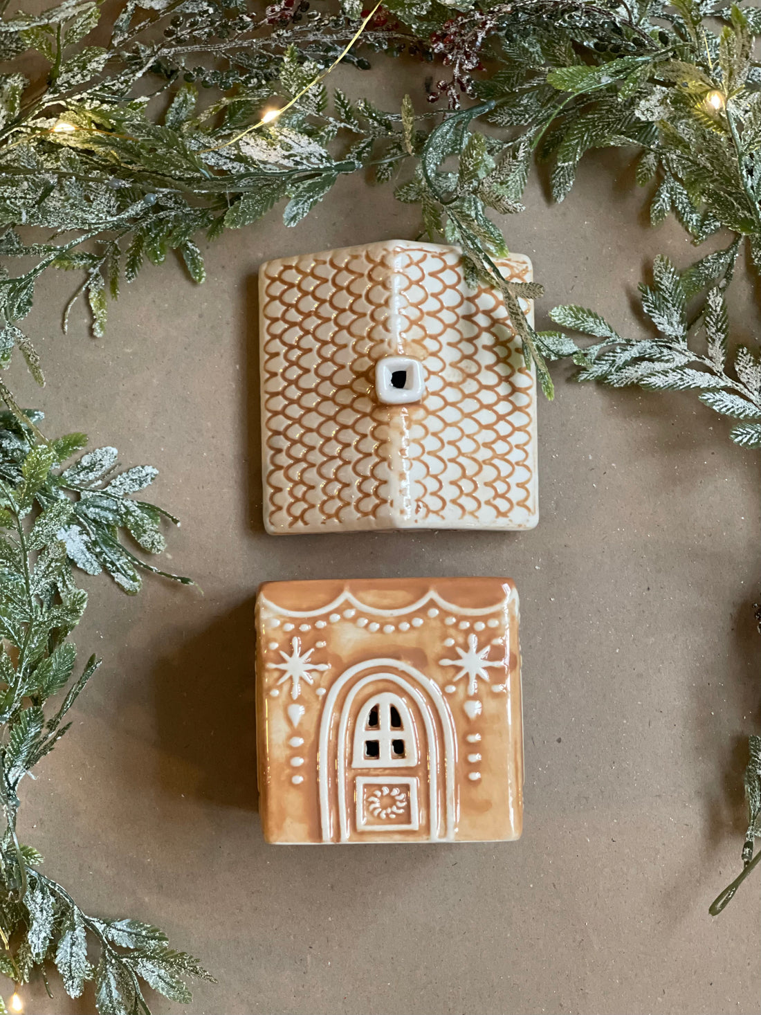 Gingerbread House Wax Melt Burner